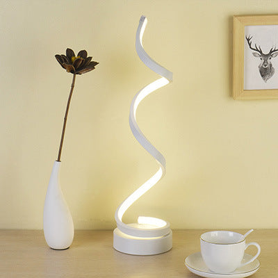Desk & Decor Essentials